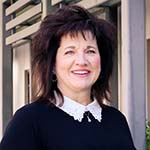 Dr. Jennifer Zellet